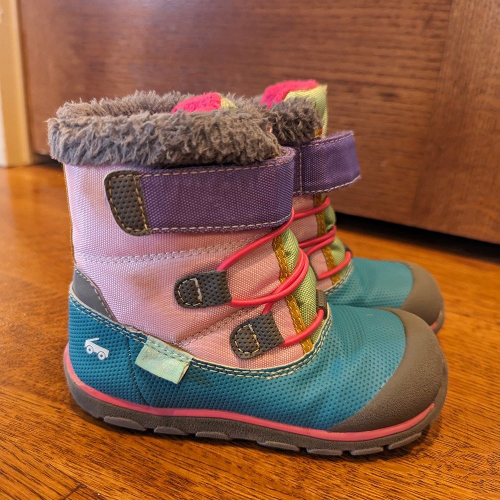 See Kai Run winter snow boots, Size 8t, waterproof & insulated
